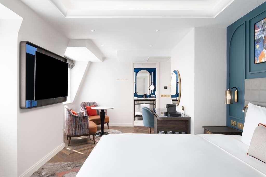 Lost Property St Pauls London, Curio Collection By Hilton Pokoj fotografie